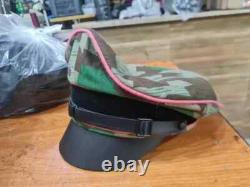 Casquette écrasée de l'armée allemande de la Seconde Guerre mondiale en camouflage éclaté, casquette militaire de terrain