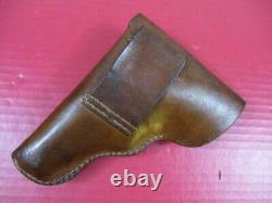 Ceinture en cuir de l'époque de la Seconde Guerre mondiale avec holster pour pistolet tchèque CZ 27 en excellent état