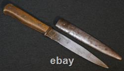 Couteau de tranchée et fourreau de la botte de combat de terrain de l'armée prussienne impériale allemande de la Première Guerre mondiale