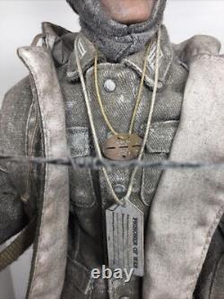 Diorama 1/6 Personnage personnalisé de soldat allemand de la Seconde Guerre mondiale en tant que prisonnier de guerre allié rêvant de son chez-soi