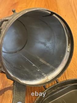 ÉTUI CYLINDRIQUE VINTAGE POUR MASQUE À GAZ DE L’ARMÉE ALLEMANDE – ÉPOQUE SECONDE GUERRE MONDIALE – Drucken – ALLEMAGNE