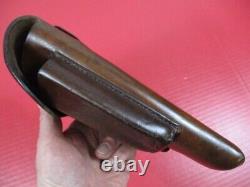 Étui en cuir allemand de l'époque de la Seconde Guerre mondiale pour pistolet Browning Hi Power cgh43. Très BEAU.