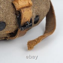Gourde et tasse M31 de médecin de l'armée allemande de la WWII avec sangle - Médical WW2 À LIRE