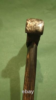 Hache de sapeur de l'armée allemande de la Seconde Guerre mondiale