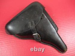 Holster en cuir de l'armée allemande de la WWII pour pistolet P08 Luger marqué eqr au-dessus de 42 BEAU