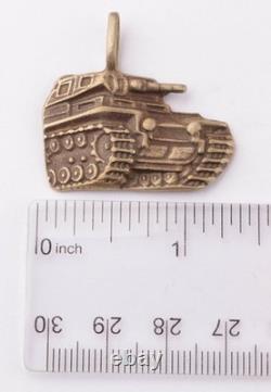 Insigne en argent Tank 835 WWII Allemand Badge Force Blindée Pendentif Panzer Armée Allemande