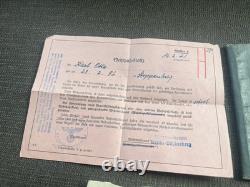 LOT (3) Original WWI WWII Soldat Allemand Wehrpass Heer (Armée) Argent Lettres