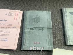LOT (3) Original WWI WWII Soldat Allemand Wehrpass Heer (Armée) Argent Lettres