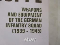 La groupe Armes et Équipements de l'Escouade d'Infanterie Allemande 1939-1945 AK130025