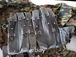 Lot d'équipement de l'armée allemande de la Seconde Guerre mondiale avec veste de camouflage