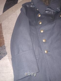 Manteau d'armée allemand d'après-guerre