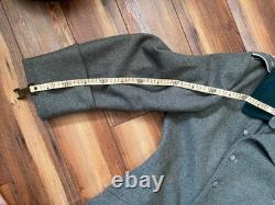 Manteau de campagne gris feldgrau Wehrmacht Heer M36 allemand de la Seconde Guerre mondiale