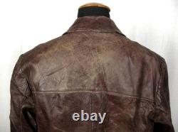 Manteau en cuir marron d'officier de l'armée allemande de la Seconde Guerre mondiale