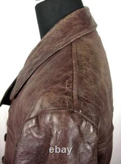 Manteau en cuir marron d'officier de l'armée allemande de la Seconde Guerre mondiale