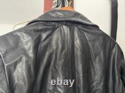 Manteau long en cuir noir d'officier allemand de la Seconde Guerre mondiale par STURM, fabriqué en Allemagne, taille 52