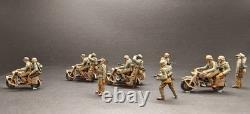 Modèle peint de l'armée allemande de la Seconde Guerre mondiale sur les champs de bataille d'Afrique à l'échelle 1/72 (4 motos, 14 hommes)