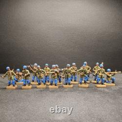 Modèle peint de parachutiste camouflé de l'armée allemande de la Seconde Guerre mondiale, fait main, 1/72, 15 personnes