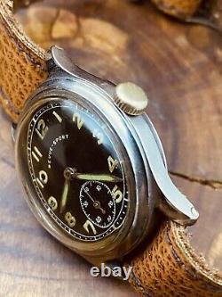 Montre-bracelet militaire rare de l'armée allemande REVUE - SPORT DH boîtier en acier période de la Seconde Guerre mondiale #6469