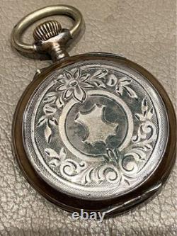 Montre de poche manuelle en argent fabriquée en Allemagne avant la Seconde Guerre mondiale pour les officiers de l'armée allemande Nazi