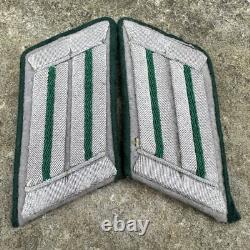 Paire d'insignes de col d'officier administratif de l'armée allemande Wehrmacht de la Seconde Guerre mondiale WWII