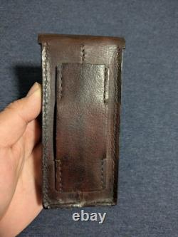 Pochette de chargeur Luger originale de l'ancienne armée allemande de la Première et de la Seconde Guerre mondiale, cuir véritable, fabriquée en Allemagne Pochette de chargeur Luger originale de l'ancienne armée allemande de la Première et de la Seconde Guerre mondiale, cuir véritable, fabriquée en Allemagne