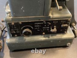 Projecteur de film militaire allemand de la Seconde Guerre mondiale Paillard Bolex modèle G 16 mm 8 mm