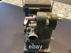 Projecteur de film militaire allemand de la Seconde Guerre mondiale Paillard Bolex modèle G 16 mm 8 mm