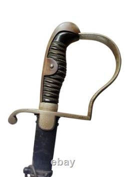 Sabre de sous-officier de l’armée allemande de la Seconde Guerre mondiale avec fourreau