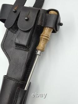 Set de holster avec crosse en bois Mauser C-96 de style Première Guerre mondiale de l'armée allemande. Cuir véritable.