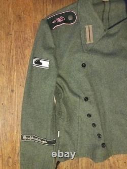 Tunique d'artillerie motorisée E. M. de l'armée allemande de la Seconde Guerre mondiale (reproduction du Lost Battalion).