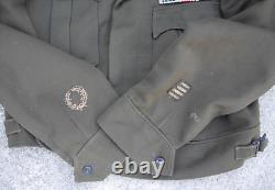 Veste courte de style Ike brune en chocolat fabriquée par les Allemands pour l'armée américaine de la Seconde Guerre mondiale avec étiquette du lieutenant-colonel Nuremberg